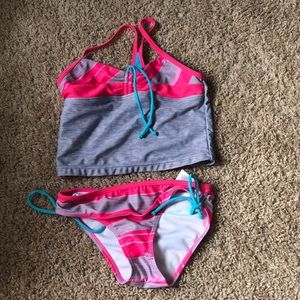 Girls 2 piece swim suit